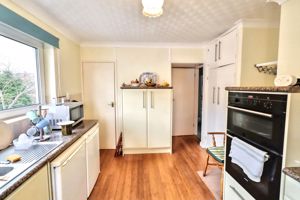 RECTORY ROAD- click for photo gallery